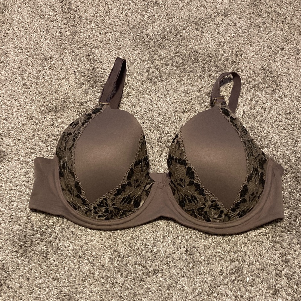 Soma embraceable perfect coverage Elegant Lace Trimmed Bra in Brown